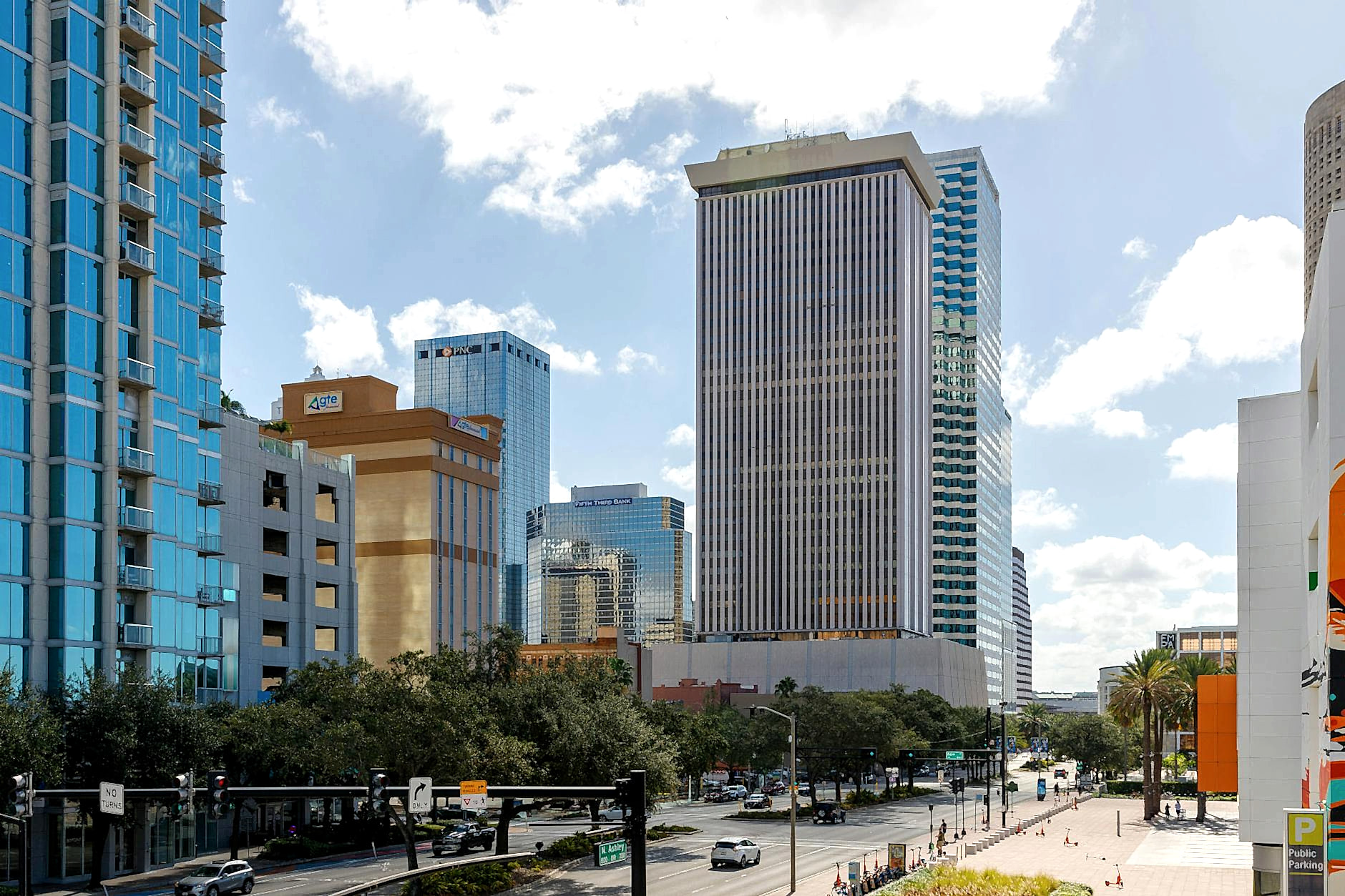 Fire Union, Business Groups Rally Behind Nachlas for Boca Mayor